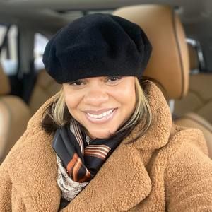 Meet your Posher, Wendy